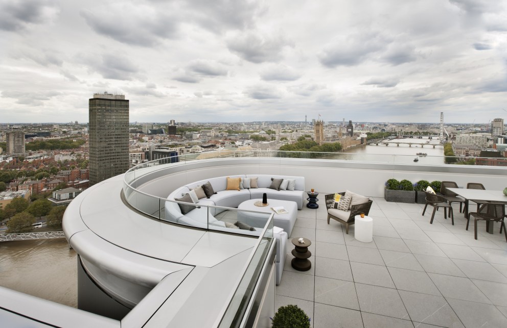 Corniche Penthouse B | Terrace seating area | Interior Designers
